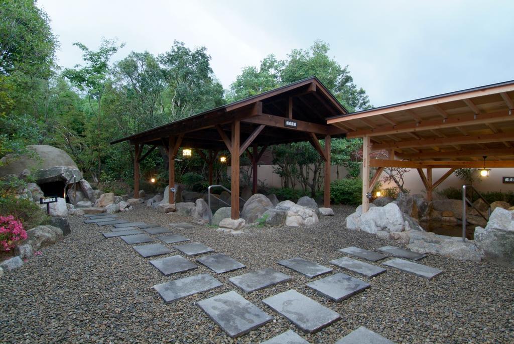 Route Inn Grantia Fukuoka Miyawaka - Wakita Onsen Eksteriør billede