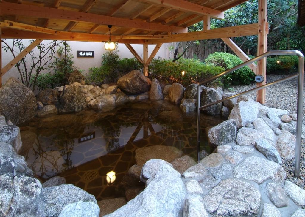 Route Inn Grantia Fukuoka Miyawaka - Wakita Onsen Eksteriør billede